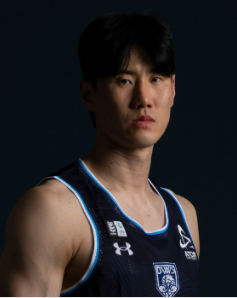 キム・ミンウク